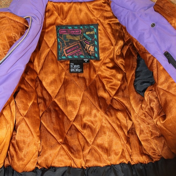 SKIING PASSPORT Womens Size S Purple Jacket - Picture 8 of 8